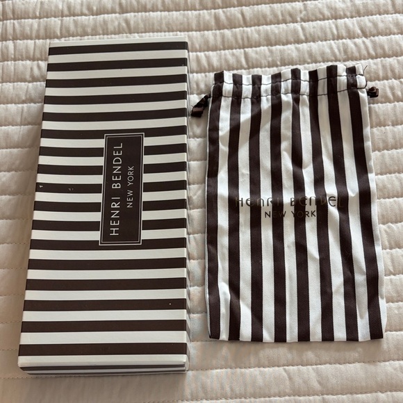 henri bendel Other - Henri Bendel Black and White Striped Set